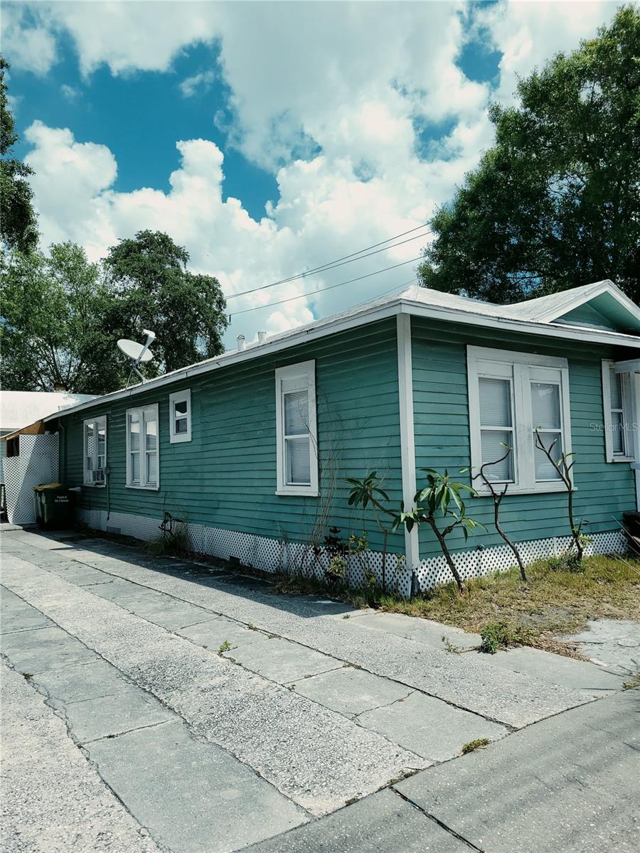 CENTRAL PARK SUB - Residential Lease