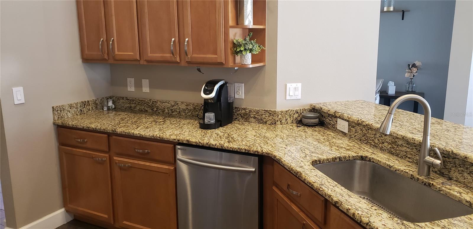 MANDALAY PH I - Residential Lease