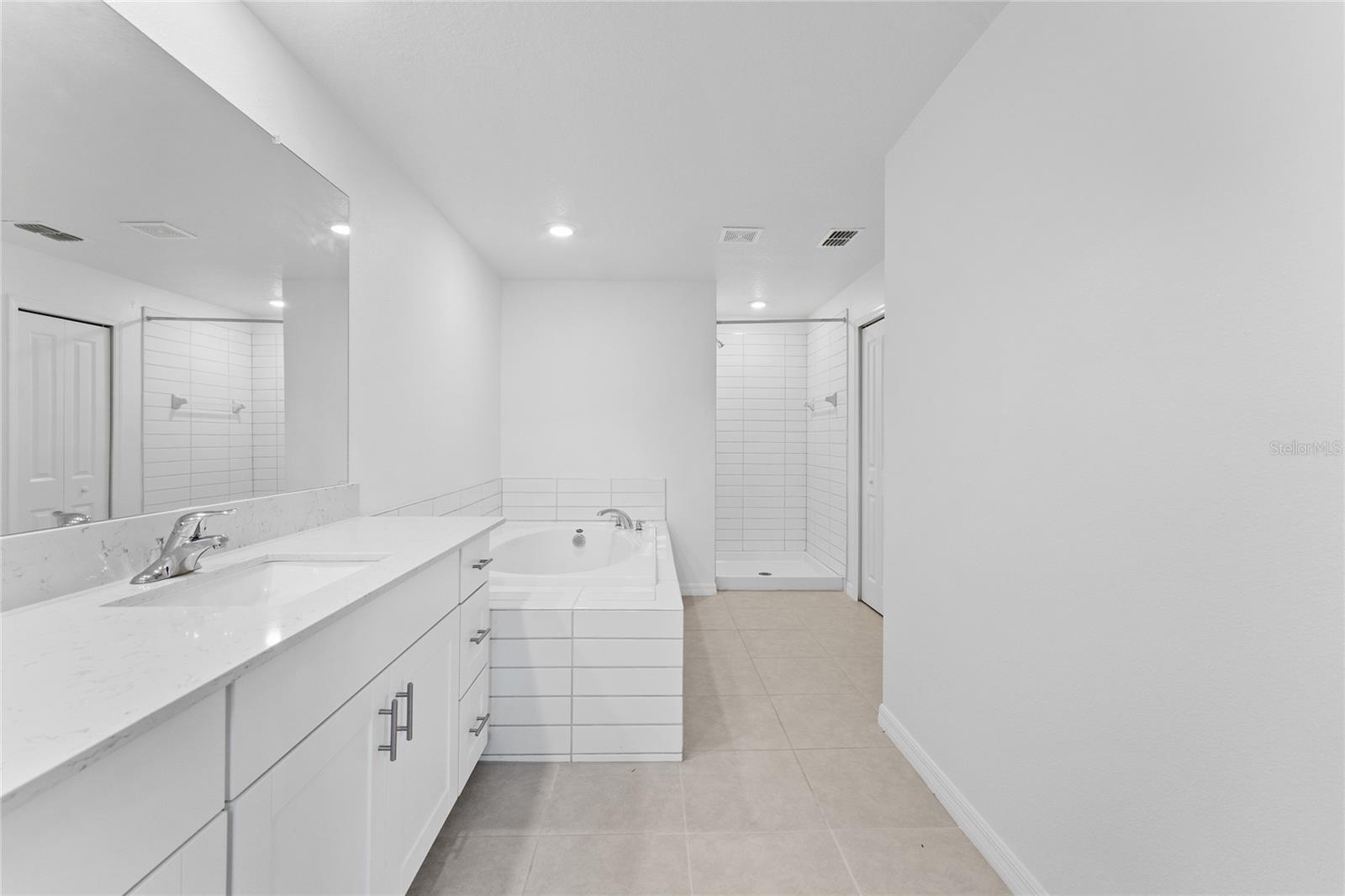 ANGELINE PH 3A - Residential Lease