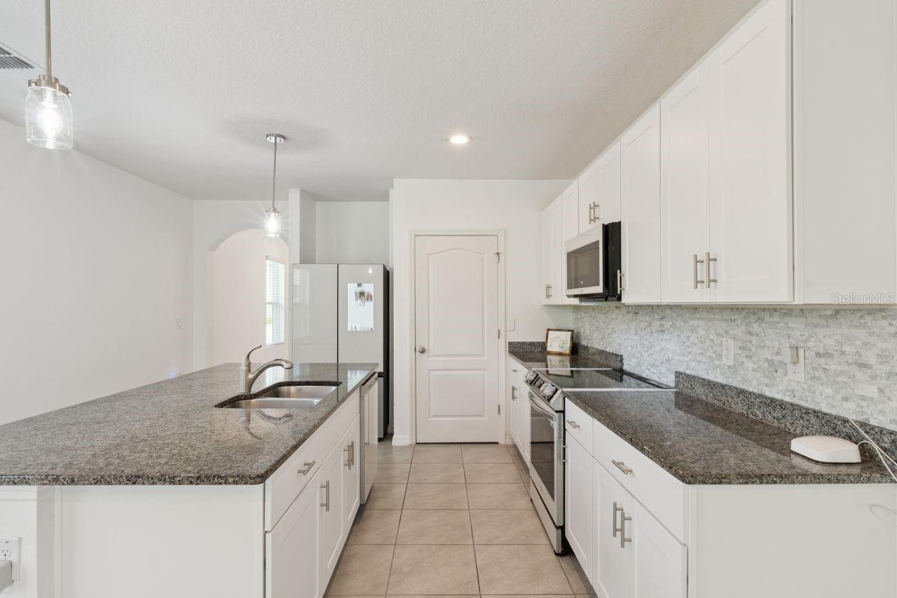 CADENCE/PARC HILL - Residential