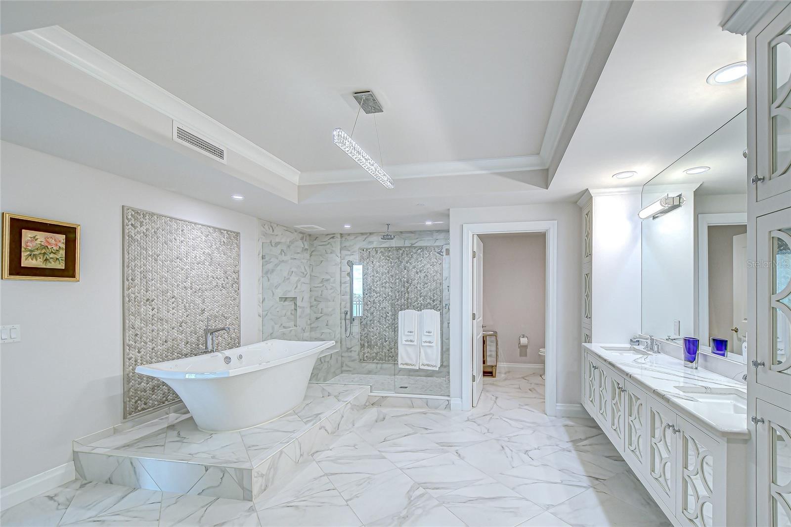 SUNSET POINTE AT COLLANY KEY II CONDO - Residential