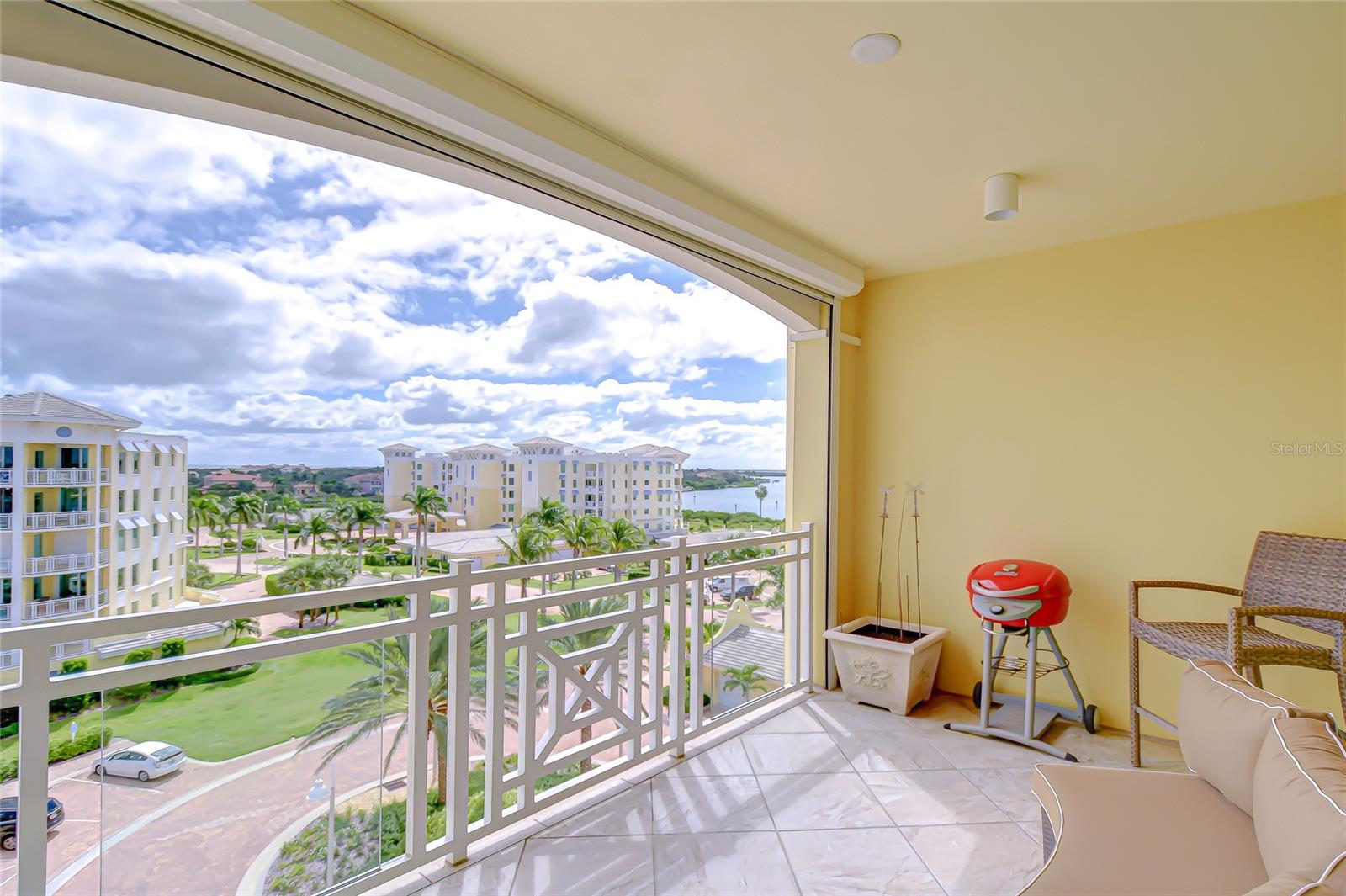 SUNSET POINTE AT COLLANY KEY II CONDO - Residential