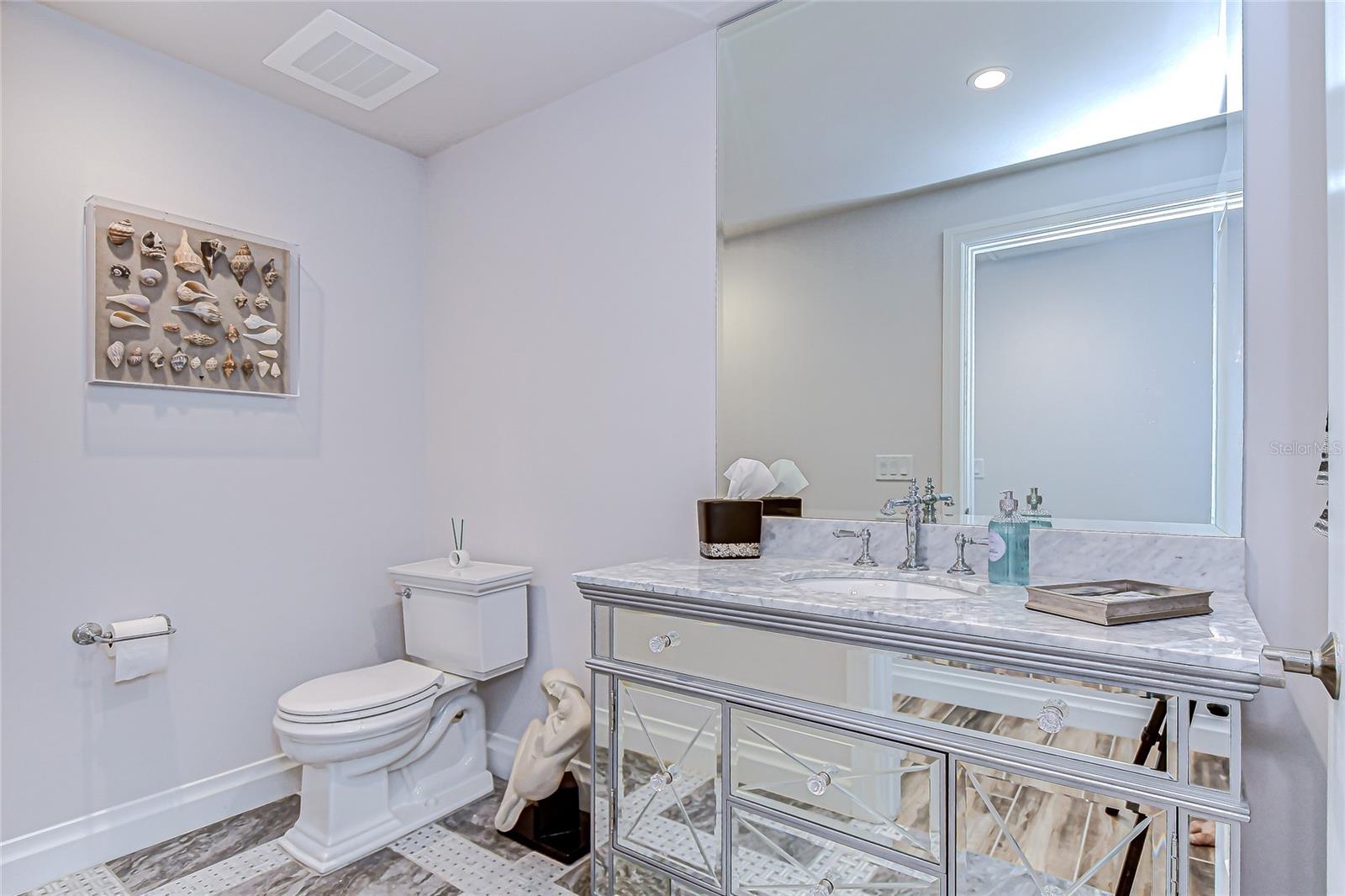SUNSET POINTE AT COLLANY KEY II CONDO - Residential