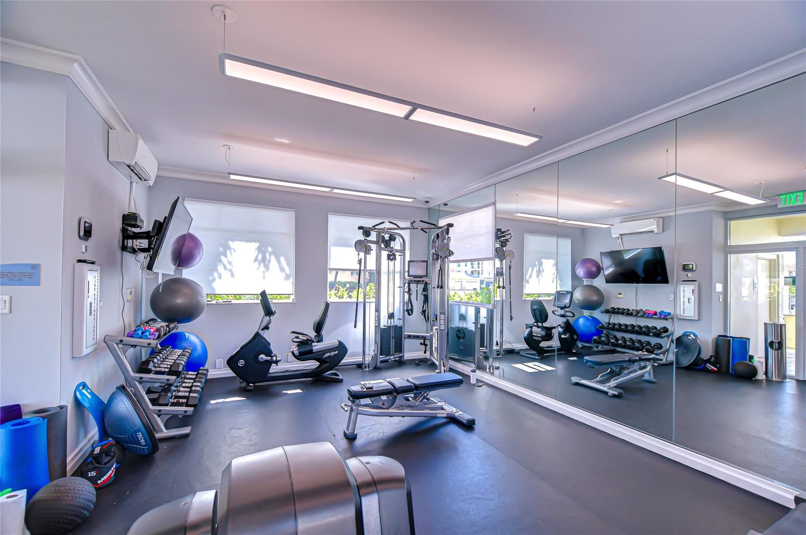SUNSET POINTE AT COLLANY KEY II CONDO - Residential
