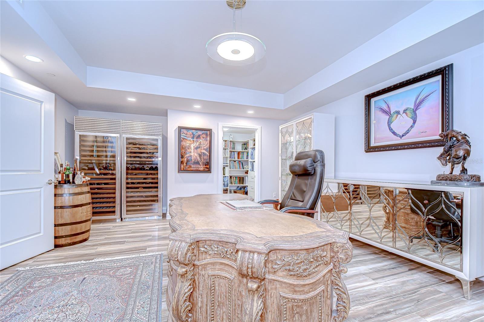 SUNSET POINTE AT COLLANY KEY II CONDO - Residential