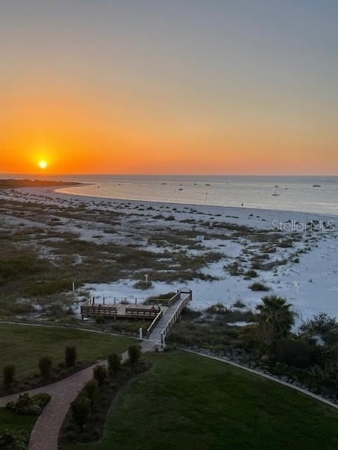 SUNSET POINTE AT COLLANY KEY II CONDO - Residential