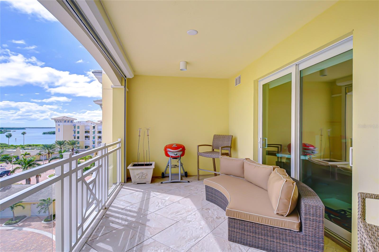 SUNSET POINTE AT COLLANY KEY II CONDO - Residential