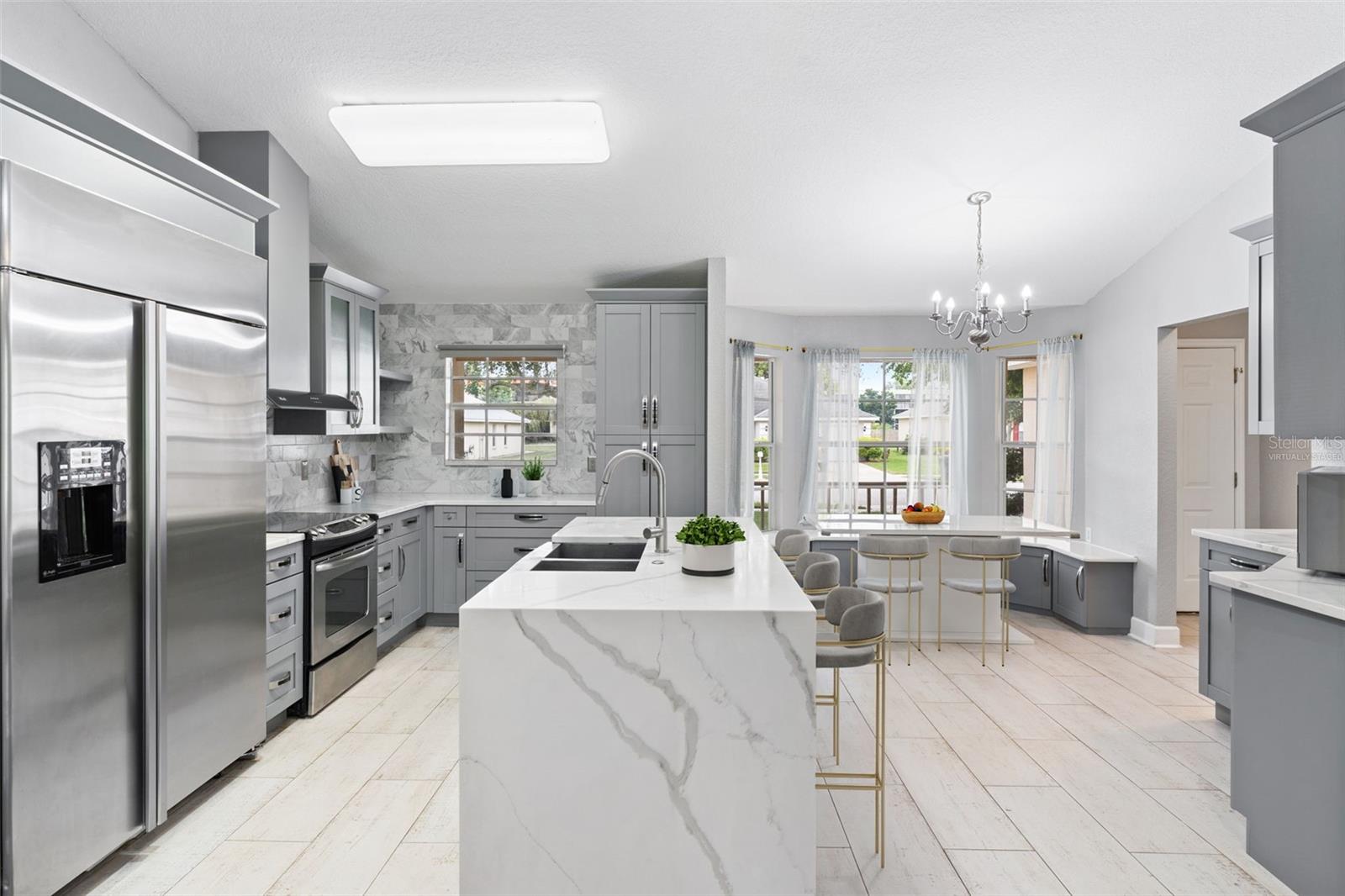 LAKE PLACE - Residential