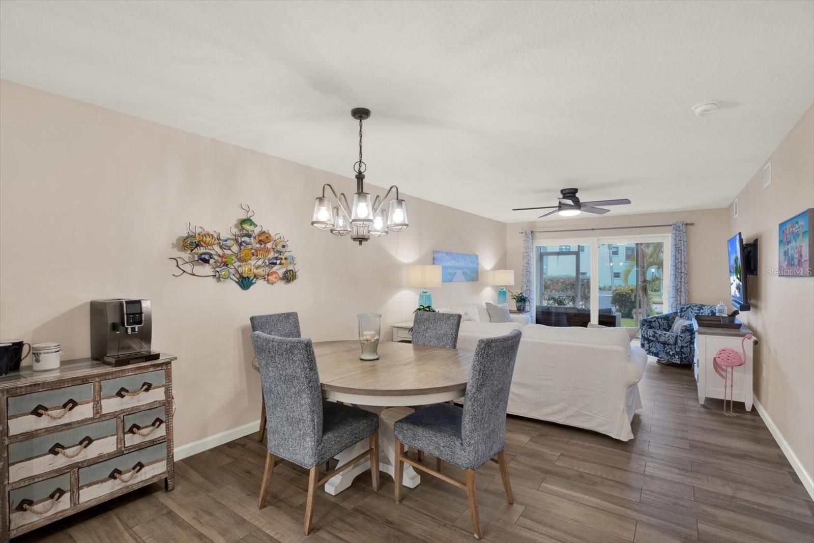 CAYMAN CAY VILLAS - Residential