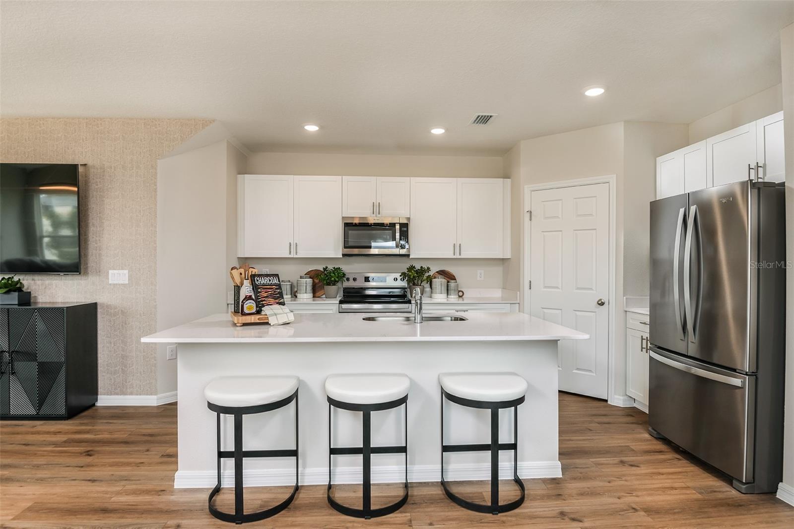 THE GROVE AT CROSSWINDS - Residential