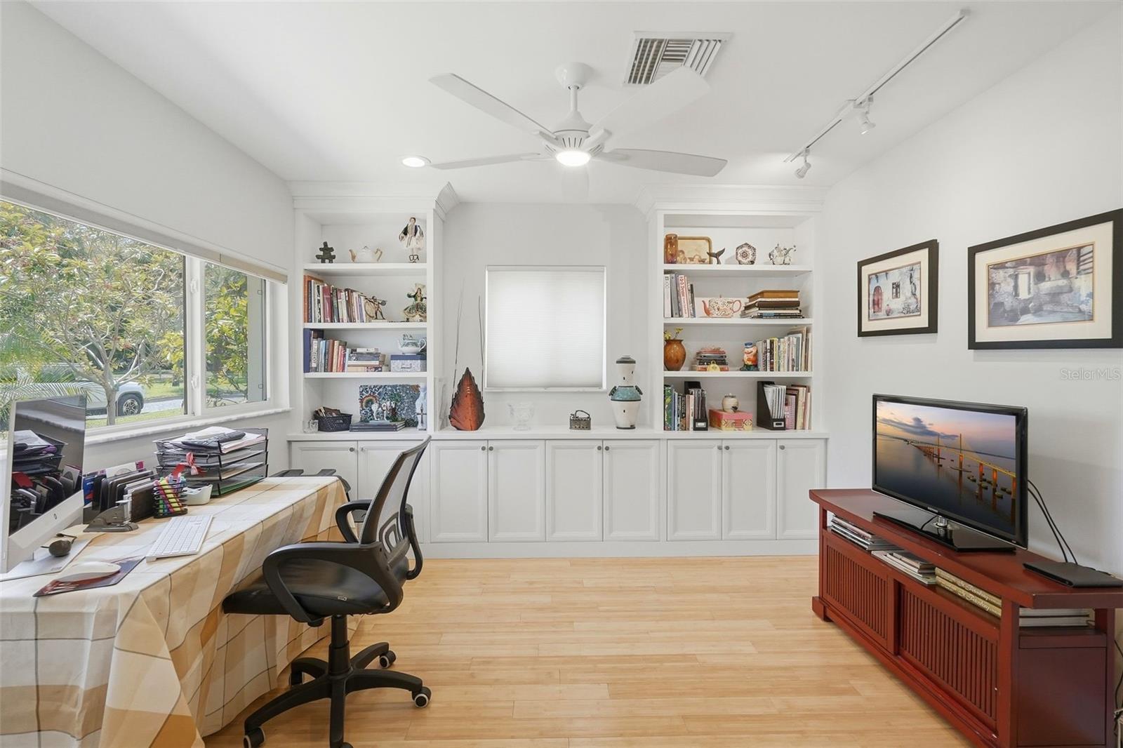 GRANADA TERRACE ADD - Residential