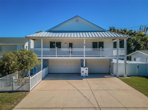 A home in PALM HARBOR