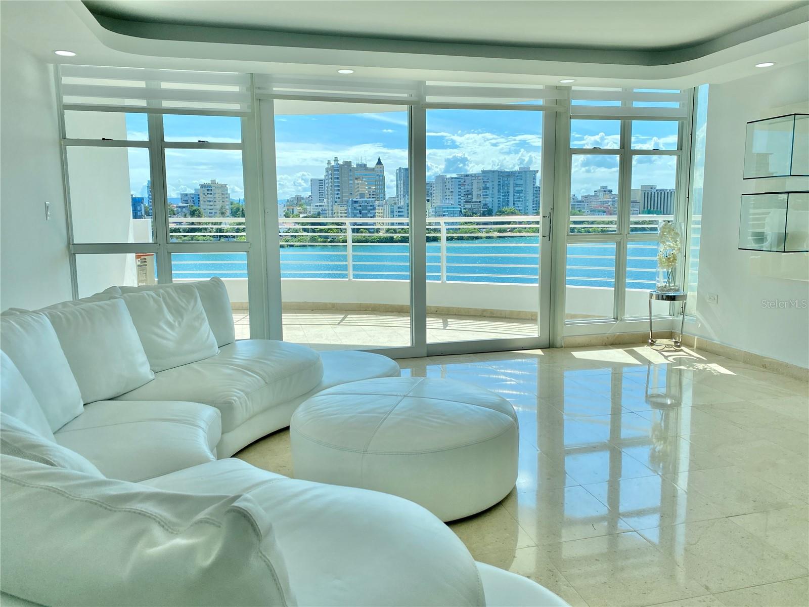 REGATTA - Residential