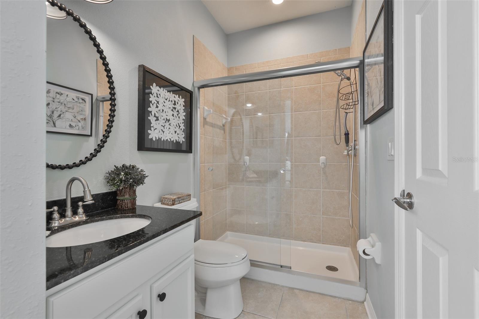 BAHIA LAKES PH 4 - Residential