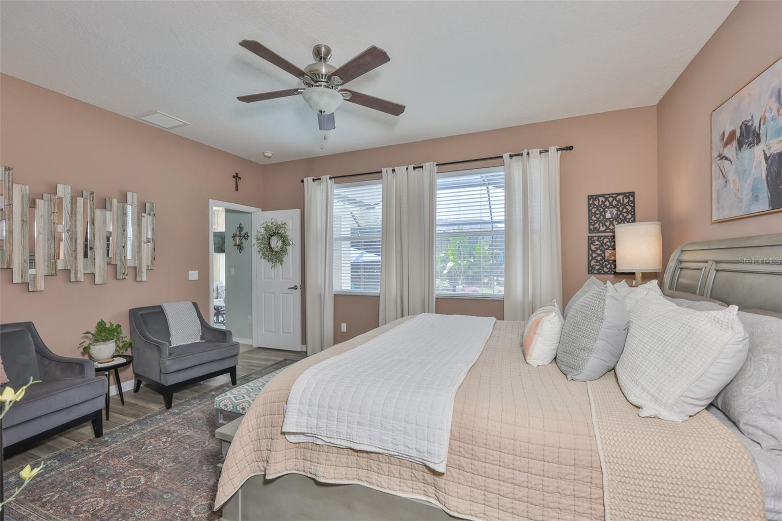 BAHIA LAKES PH 4 - Residential