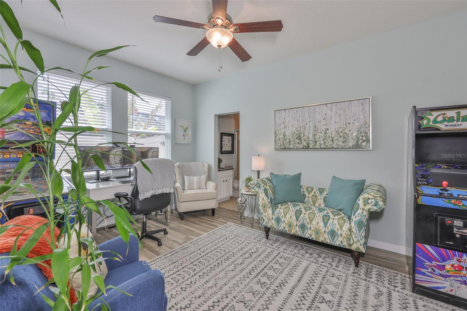 BAHIA LAKES PH 4 - Residential