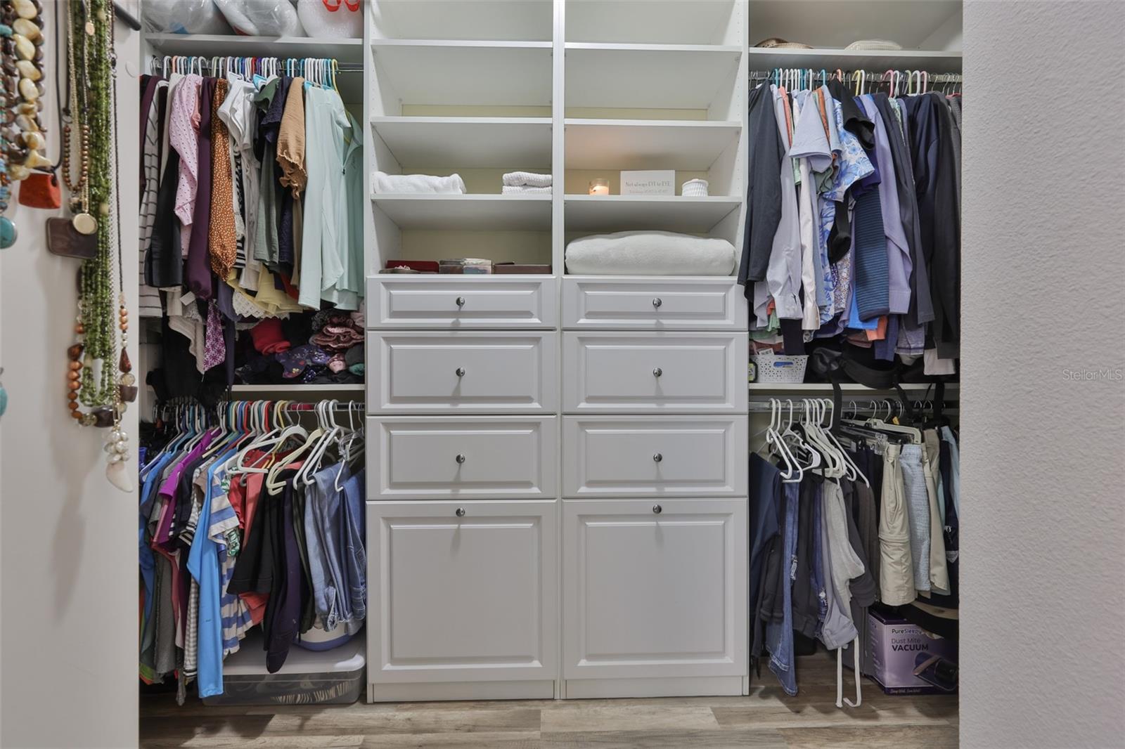 BAHIA LAKES PH 4 - Residential