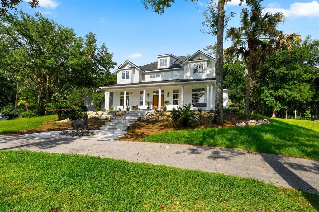 Photo of 9809 NW 59th Terrace, Gainesville, FL 32653 (MLS # GC541612)