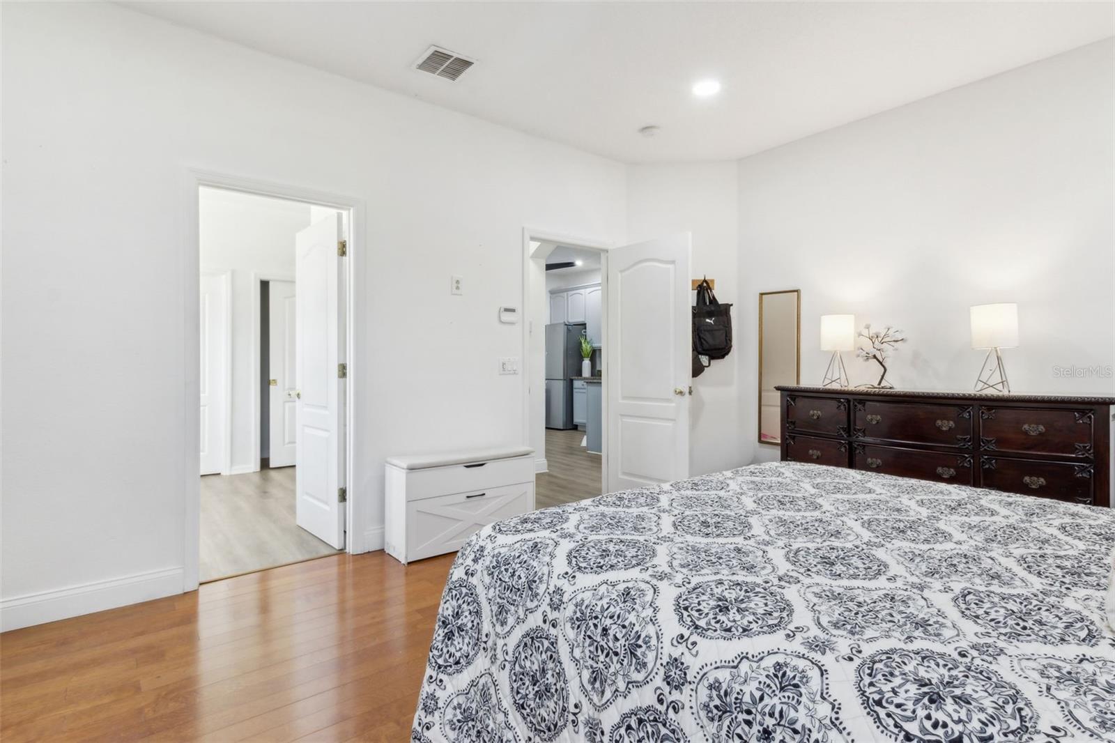 CRYSTAL COVE PH 02 - Residential