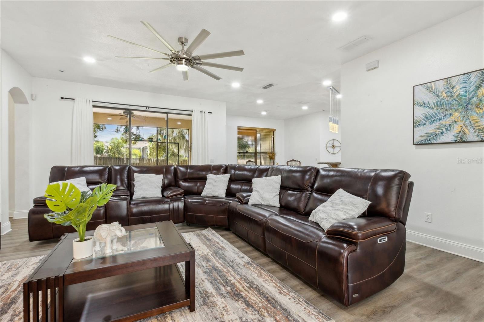 CRYSTAL COVE PH 02 - Residential