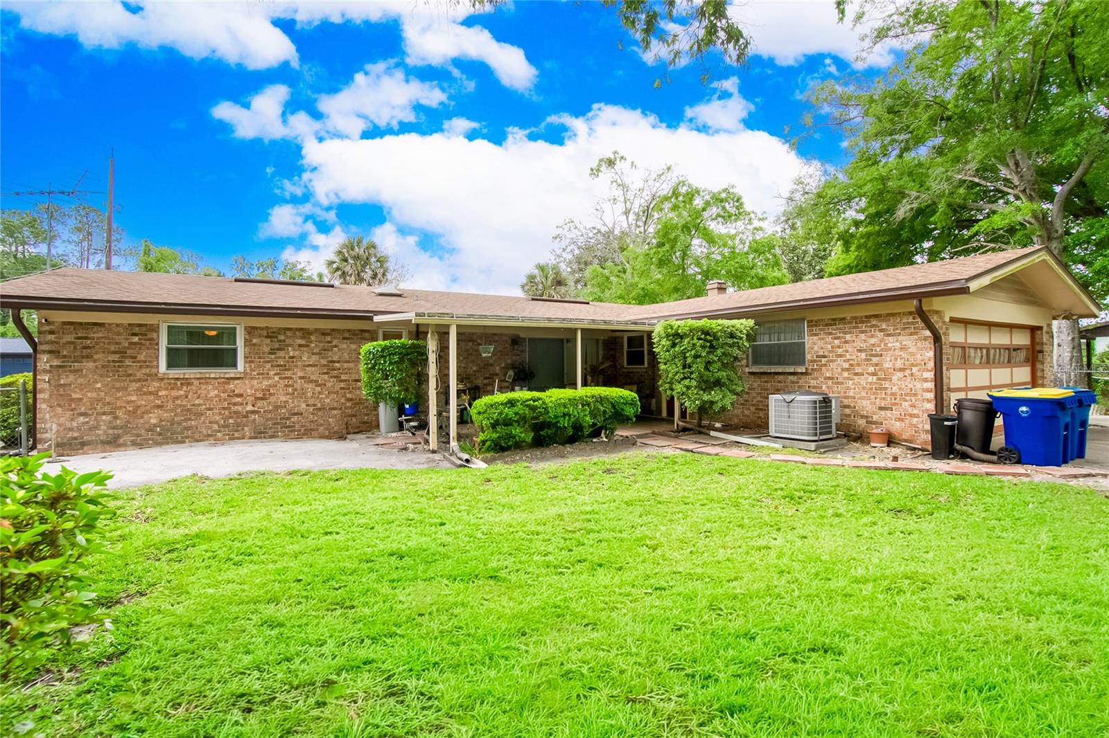 ARLINGWOOD - Residential