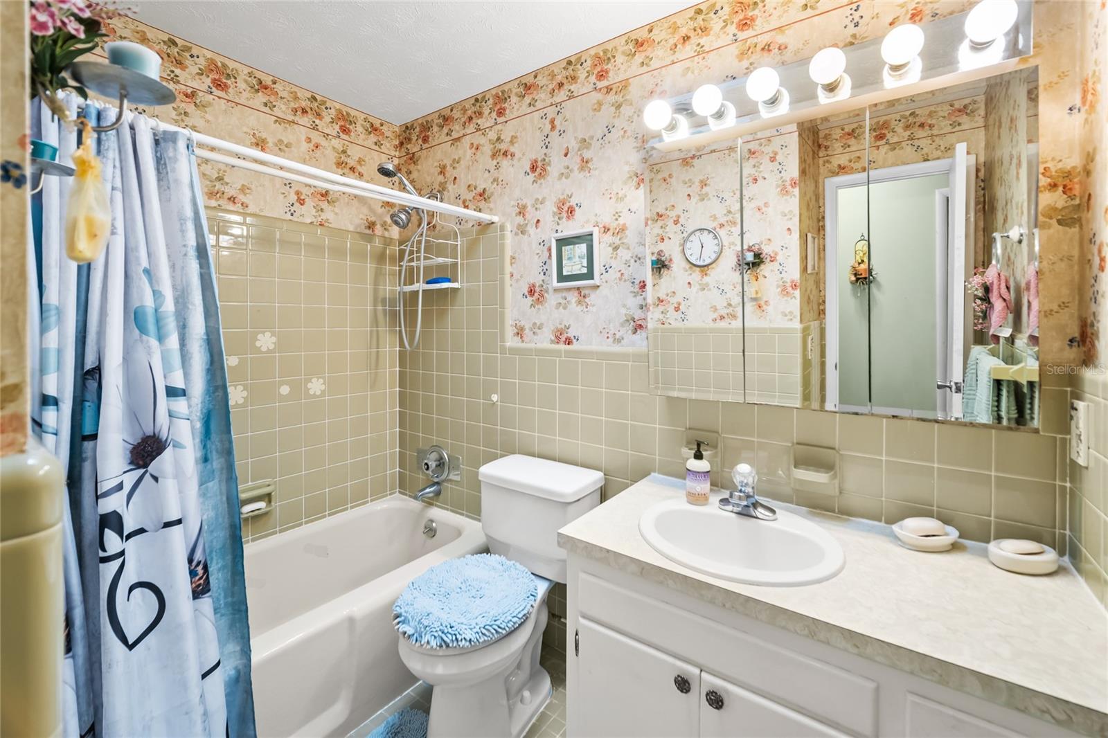 ARLINGWOOD - Residential