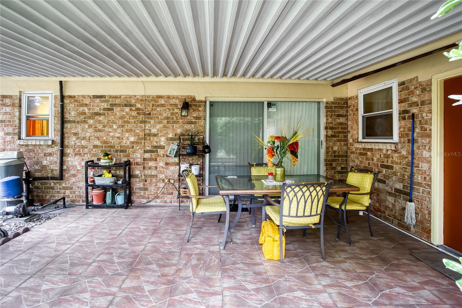 ARLINGWOOD - Residential