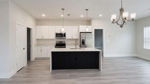 Tiny photo for 16616 SW 31st Circle, Ocala, FL 34473 (MLS # O6423689)