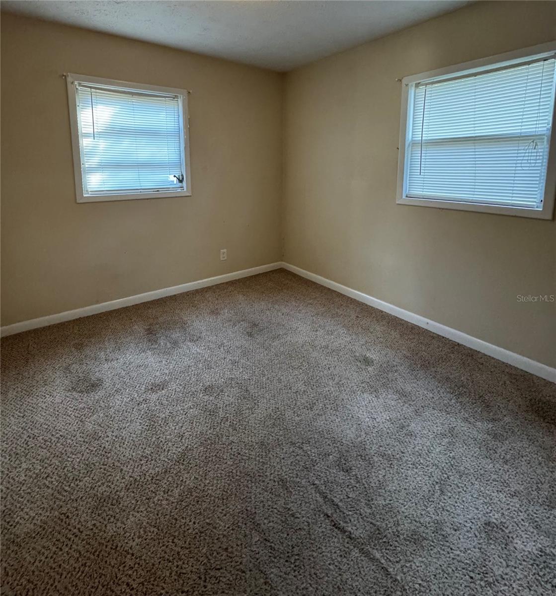 LAKE LINDSEY CITY - Residential Lease