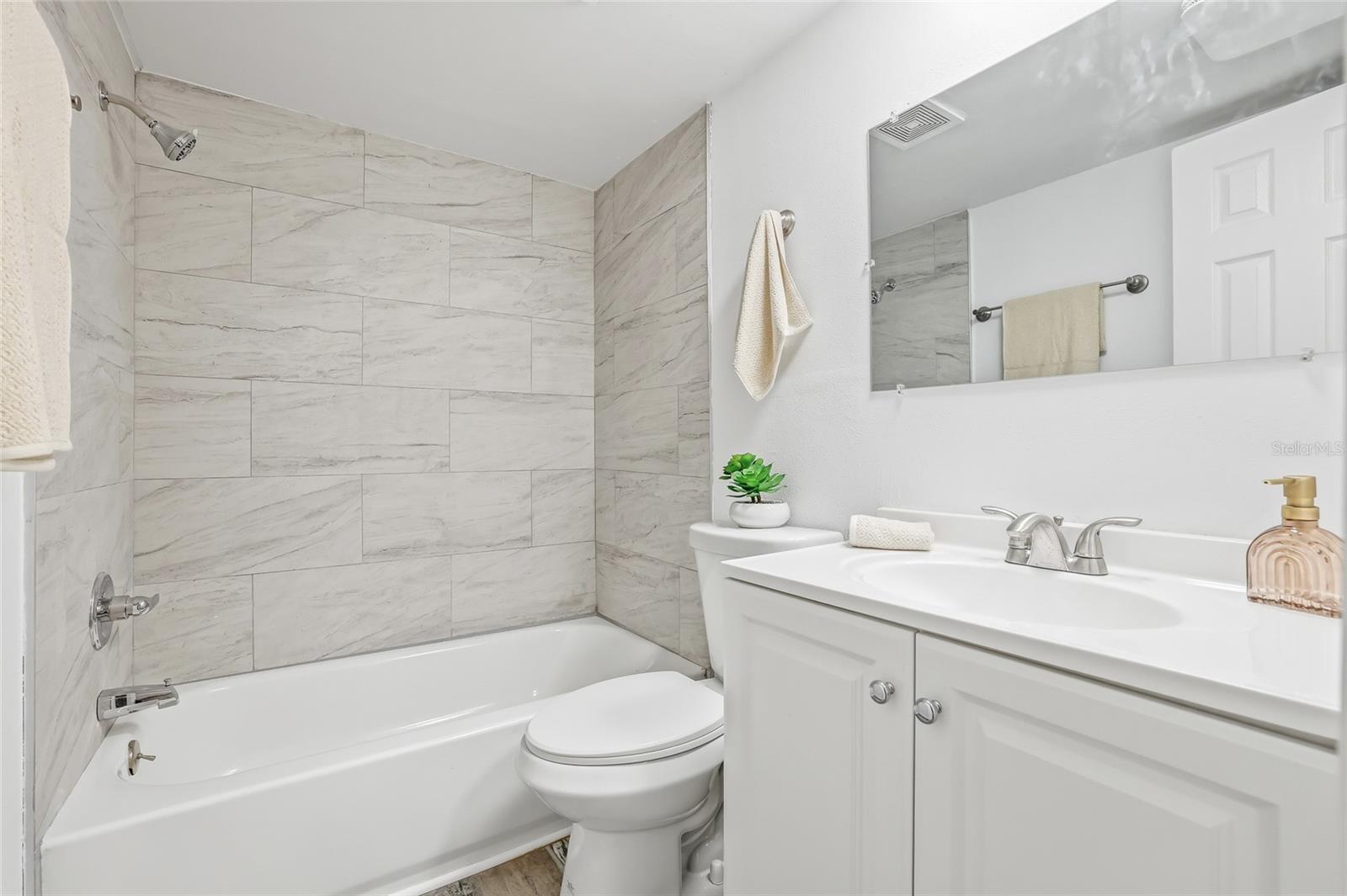 GULFVIEW RIDGE - Residential