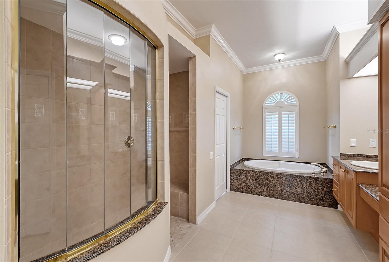 SILVER OAK, - Residential