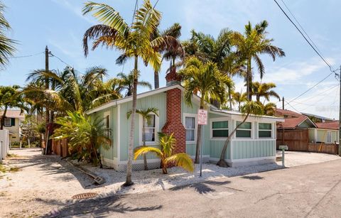 Single Family Residence in TREASURE ISLAND FL 139 90TH AVENUE.jpg
