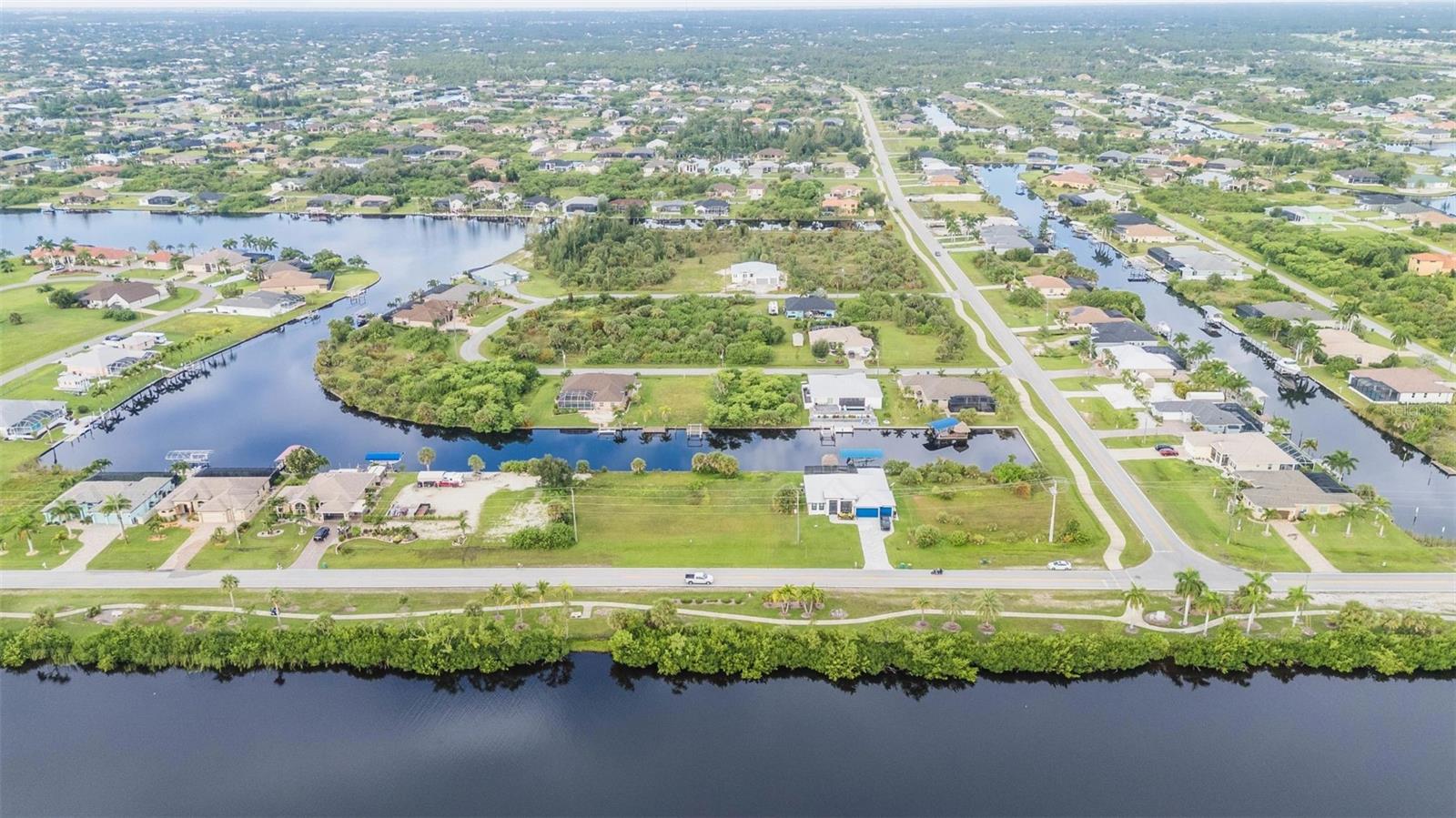 PORT CHARLOTTE SEC 093 - Land