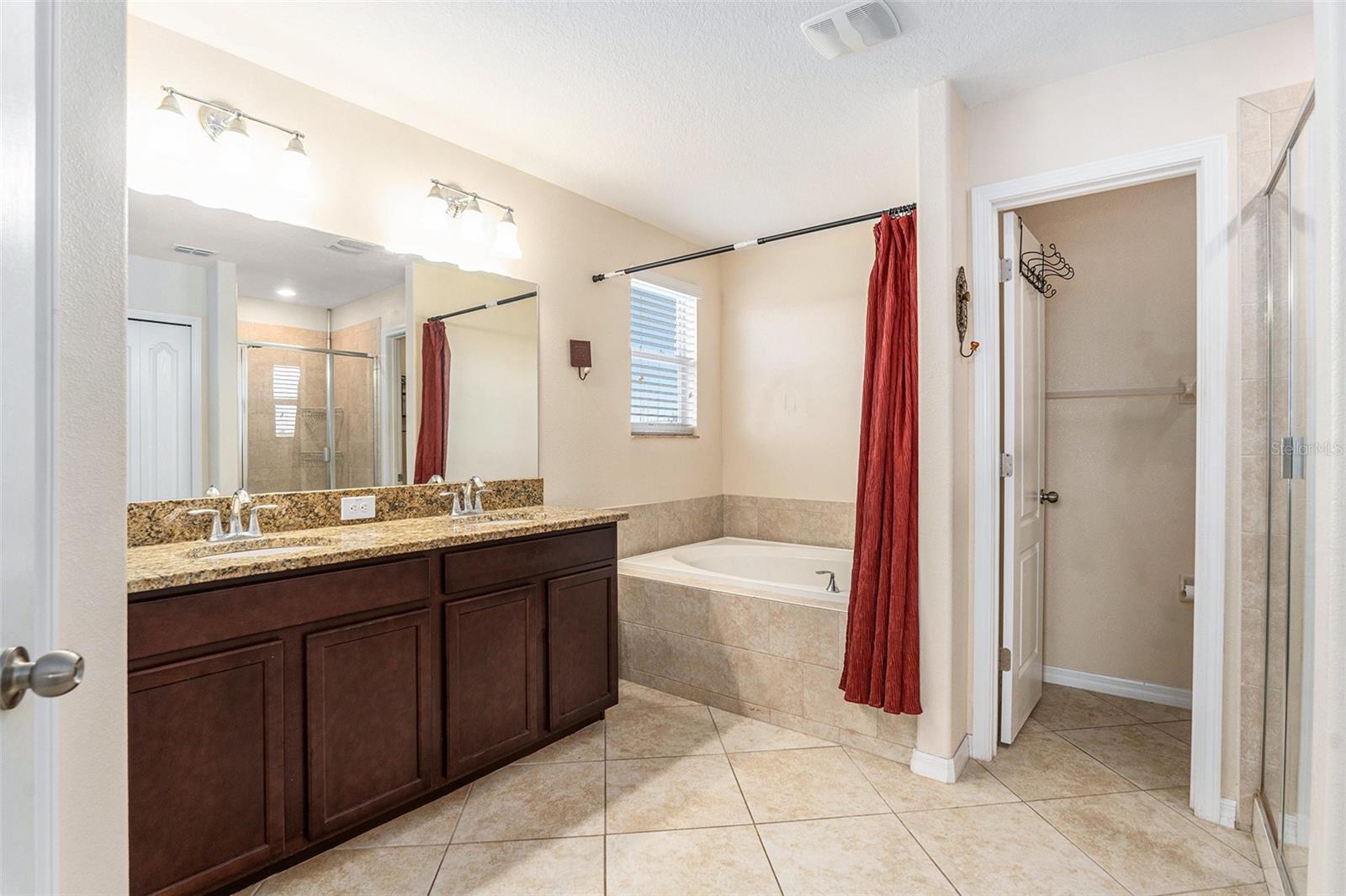 LAKESIDE PH 1A 2A & 05 - Residential