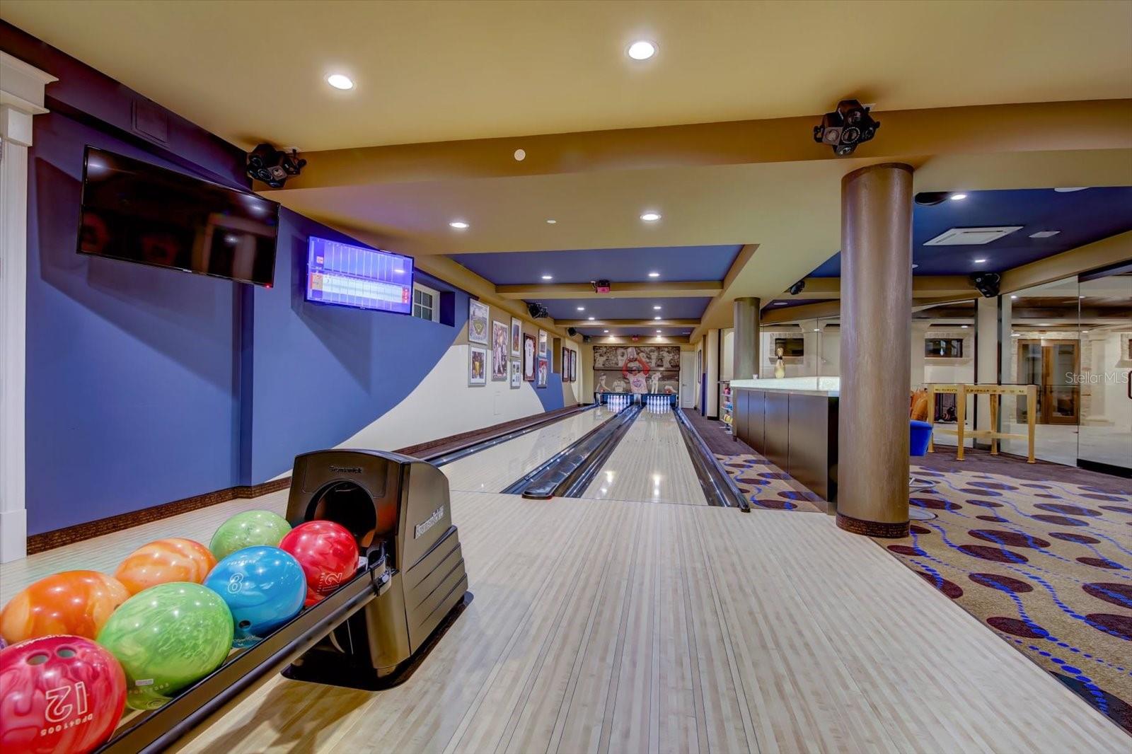 BELLEAIR BEACH UNIT 1 UNREC - Residential