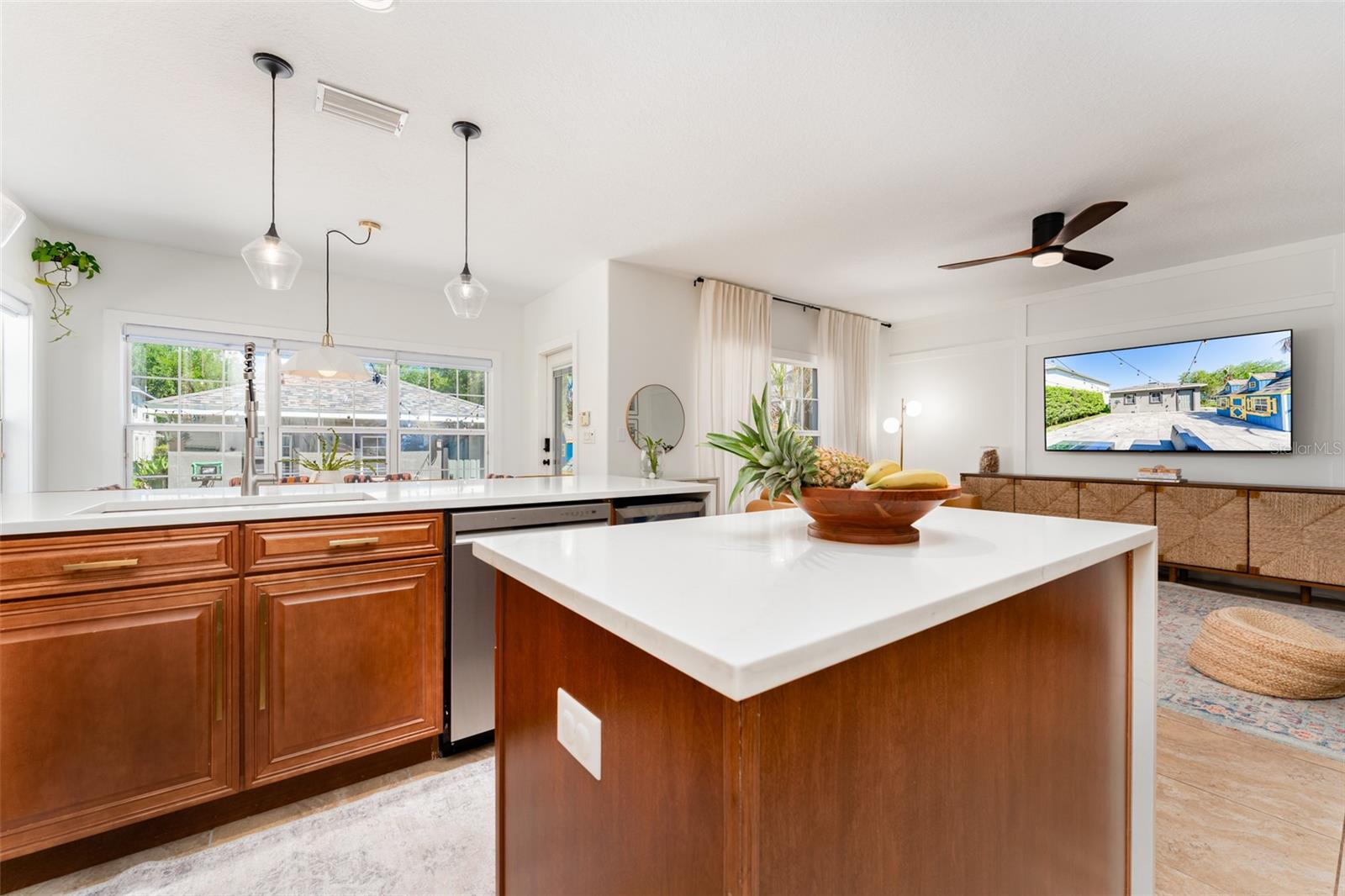 16008 PALMETTORUN CIRCLE