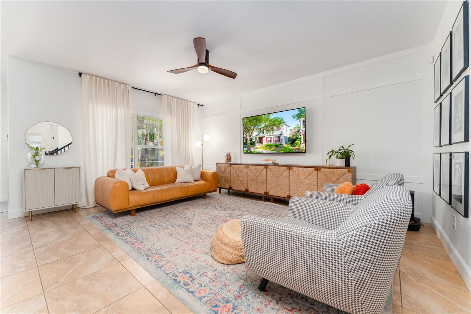 FISHHAWK RANCH TOWNCENTER PHAS - Residential
