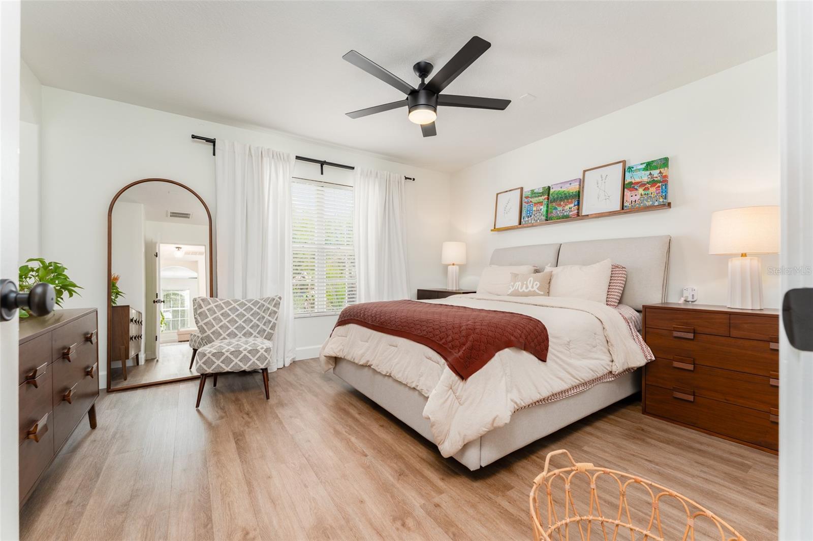 FISHHAWK RANCH TOWNCENTER PHAS - Residential