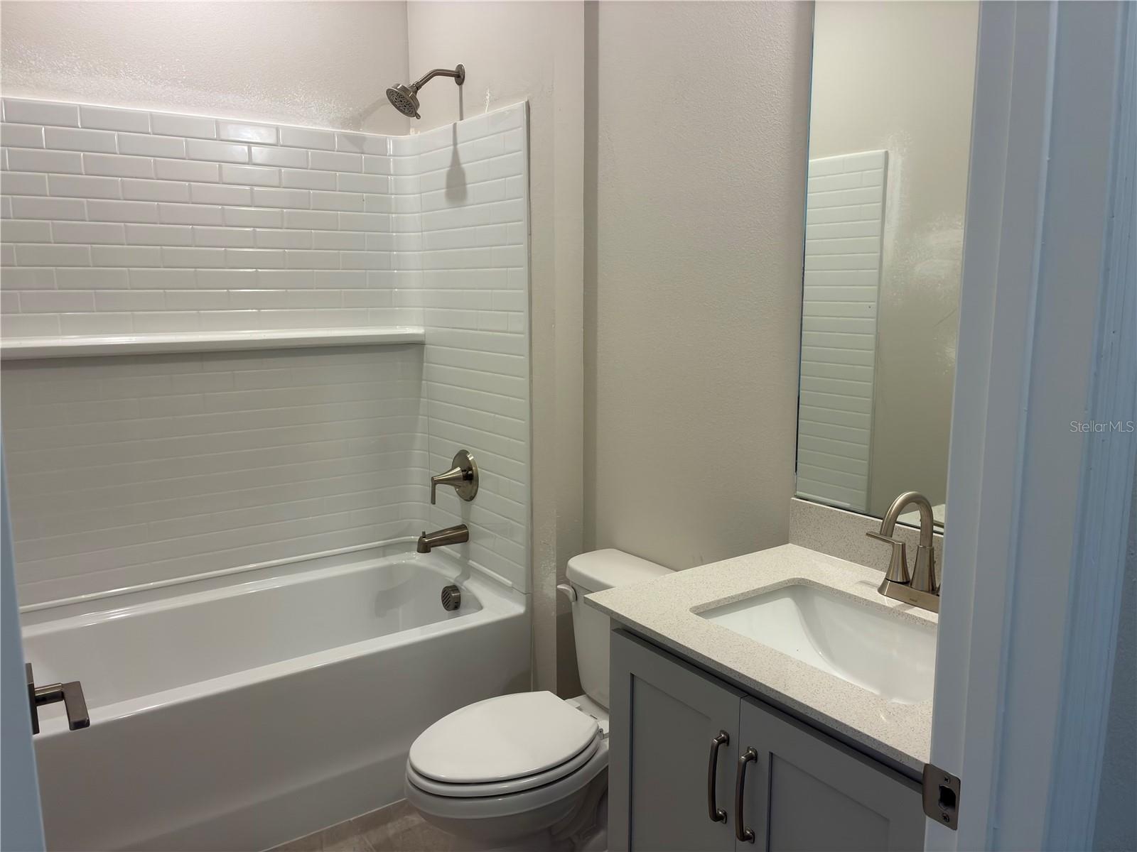 OAKFIELD TRAIL WEST - Residential