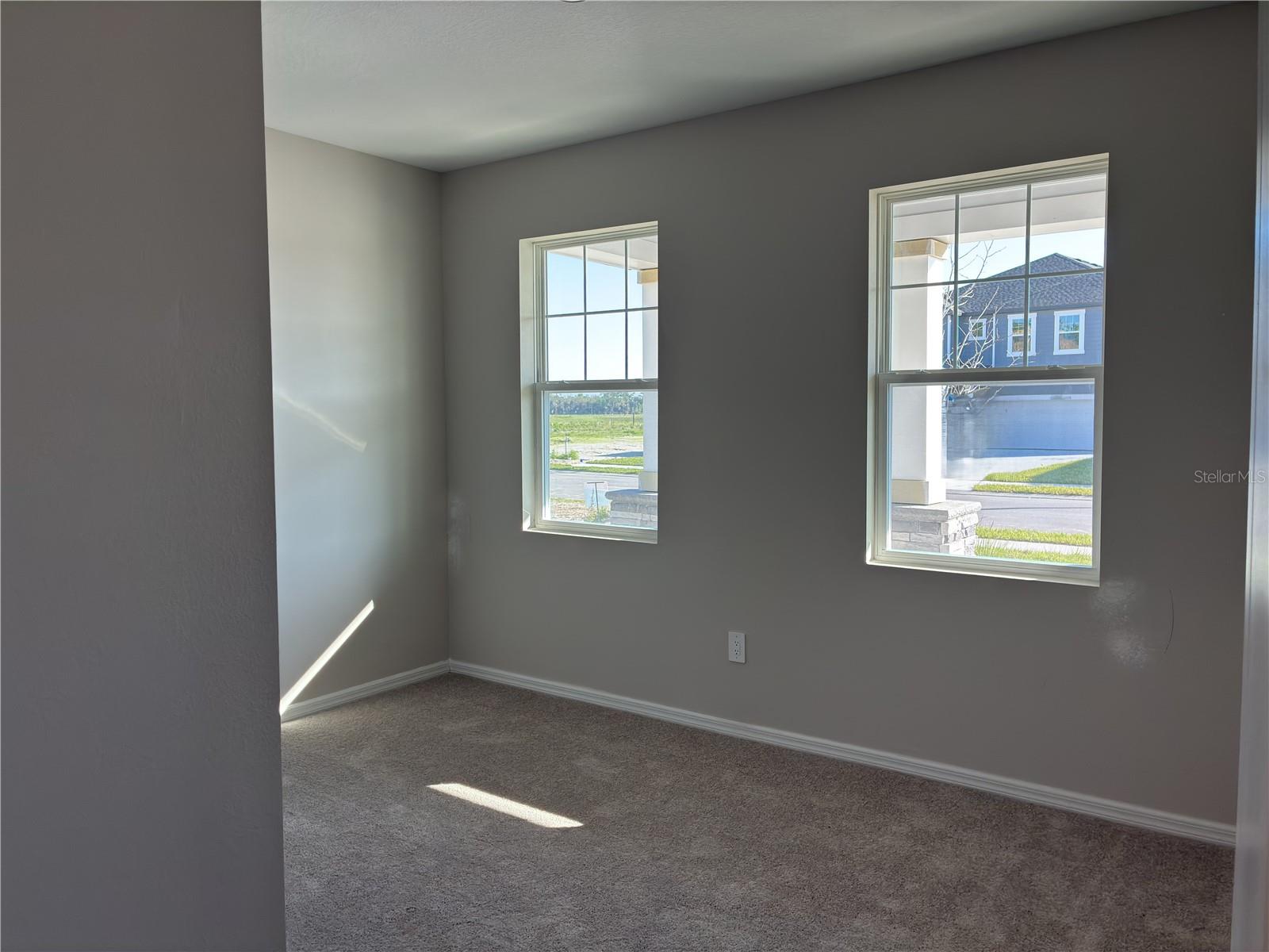 OAKFIELD TRAIL WEST - Residential