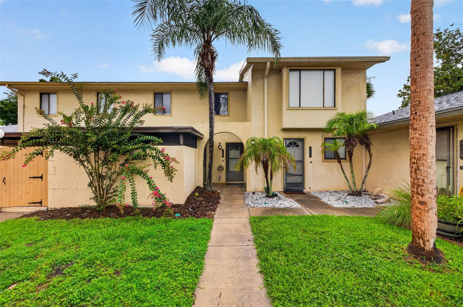 9005 PEBBLE CREEK DRIVE