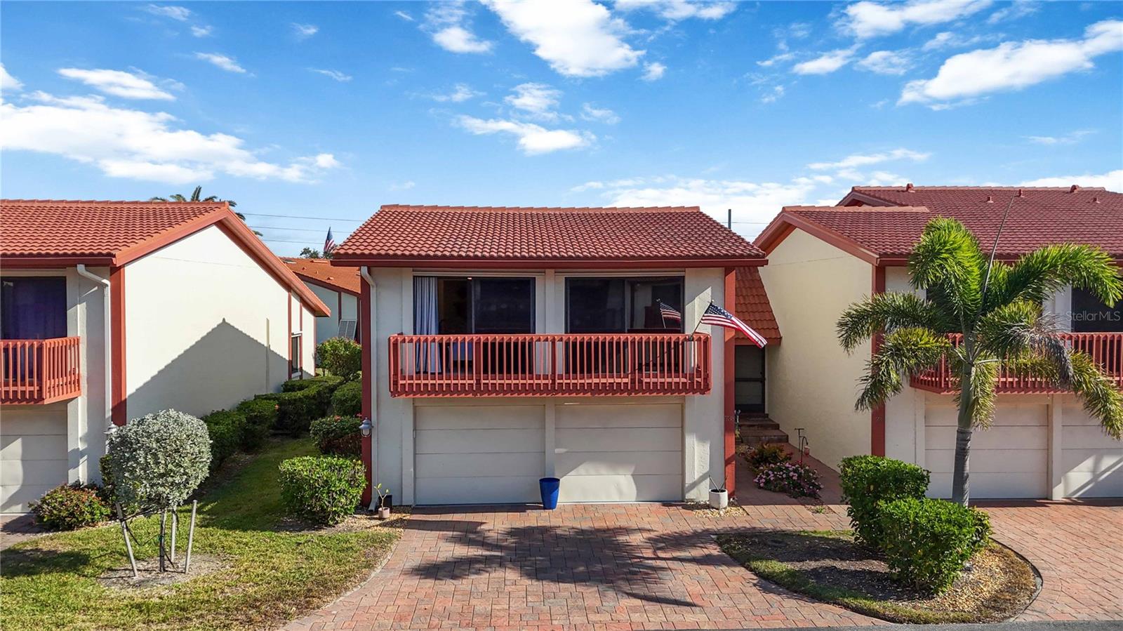 SORRENTO INLET PH 1 - Residential