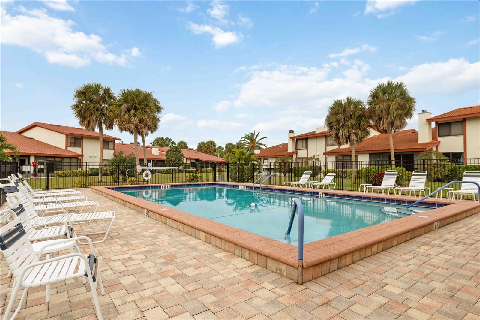 SORRENTO INLET PH 1 - Residential