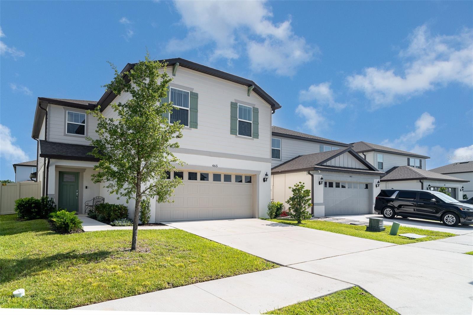 Almost New built in Oct of 2023 Beautiful, large two story, full fenced family home in booming lake Alfred. Easy access to downtown and I-4 will bring you quickly to Orlando, Kissimmee or the beaches of Tampa and St Pete.. The home has a screen lanai fully, irrigated lawn with upgraded blinds and ceiling fans throughout. New appliances , washer and dryer, island kitchen with added pendant lighting and beautiful white quartz countertops ... Large open floor plan will be perfect for growing families. Home has a large master suite and lots of windows throughout to let in natural sunlight. Two car garage and driveway for storage and vehicles. Come schedule an appointment to see today.