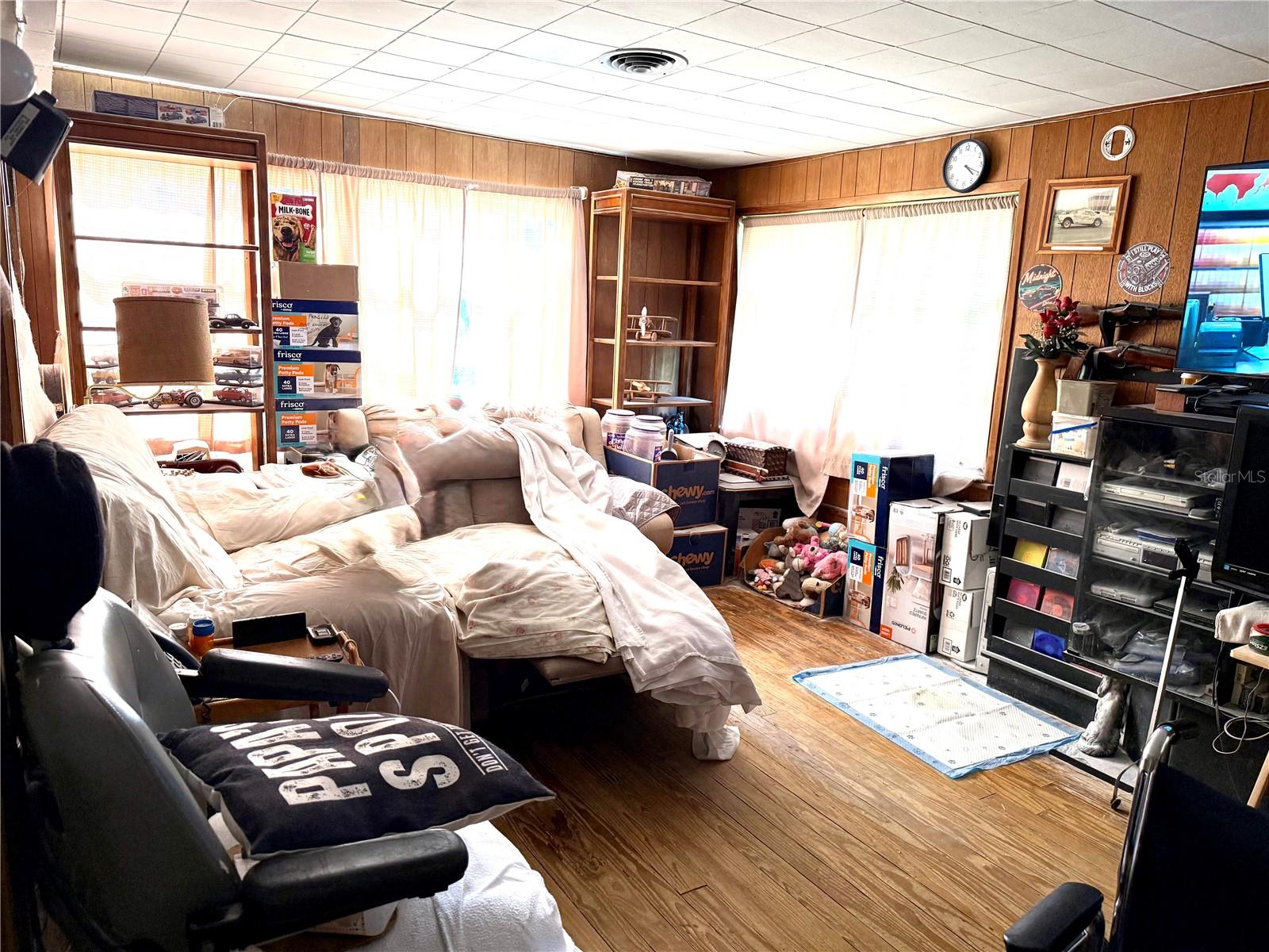 HOME ACRES UNIT 1 - Residential