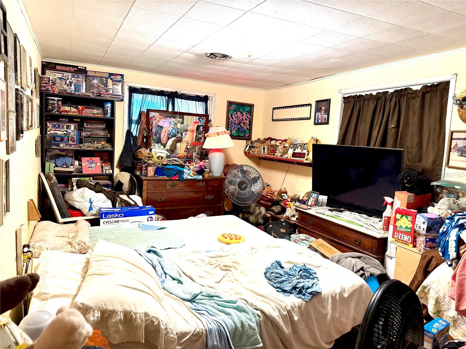 HOME ACRES UNIT 1 - Residential