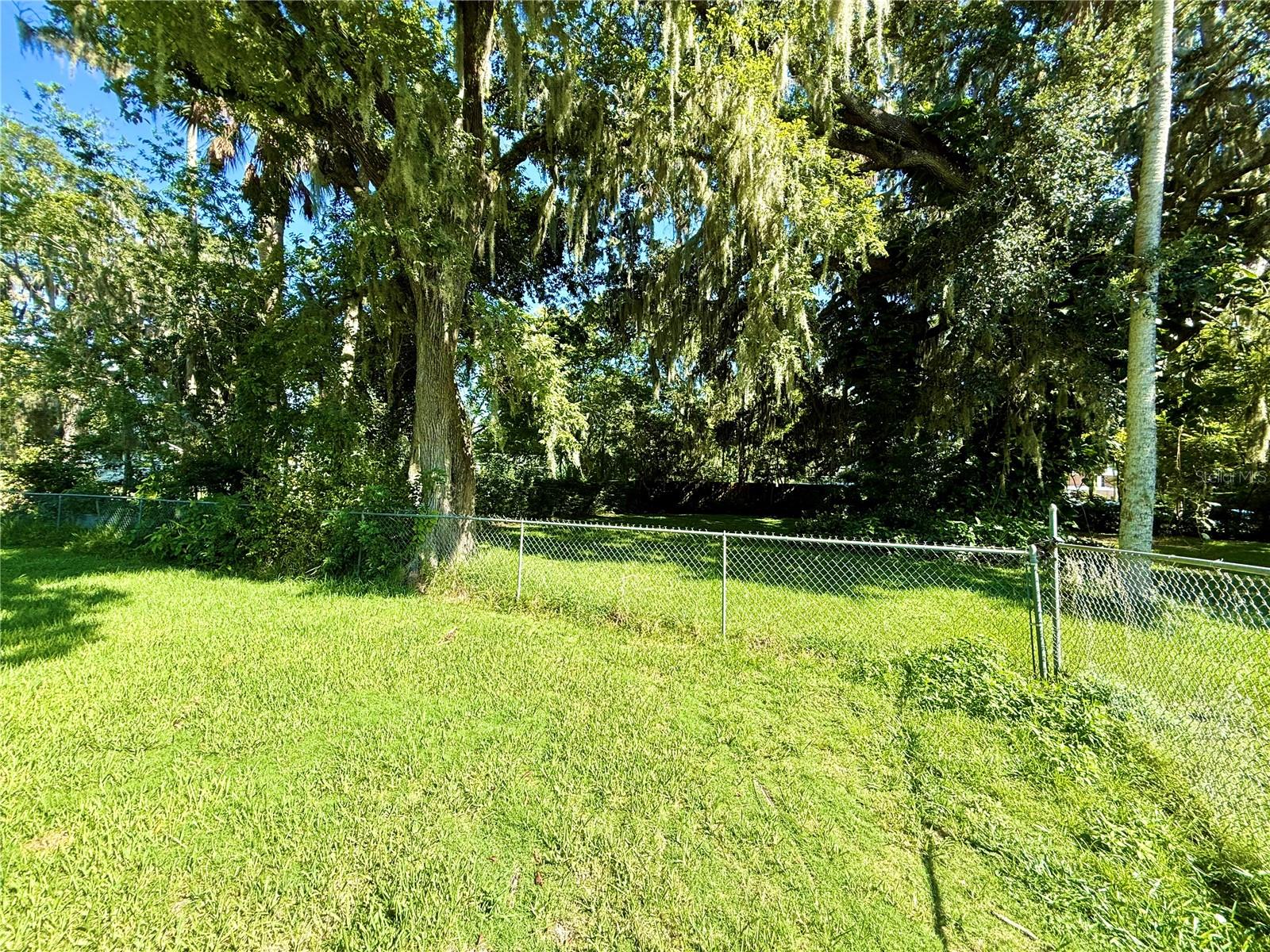 HOME ACRES UNIT 1 - Residential