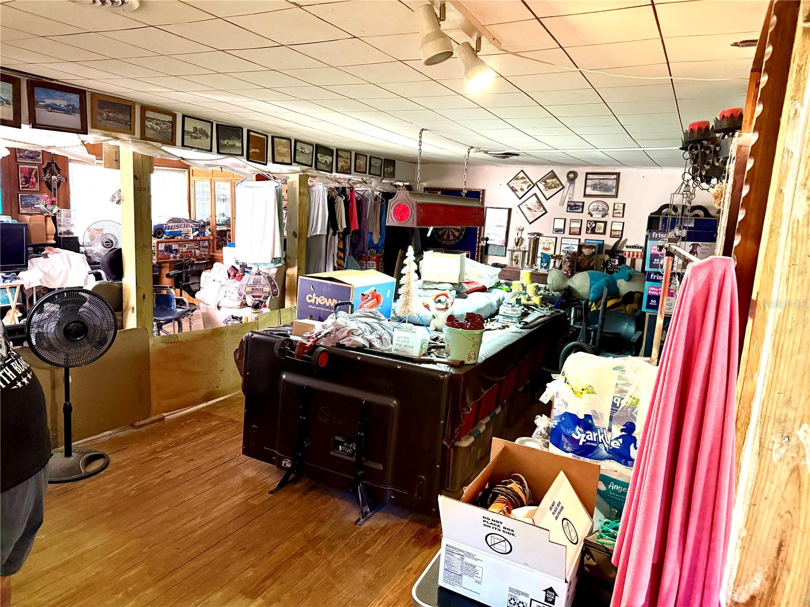 HOME ACRES UNIT 1 - Residential