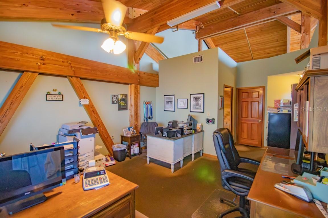 DELESPINE COURTS - Commercial Sale