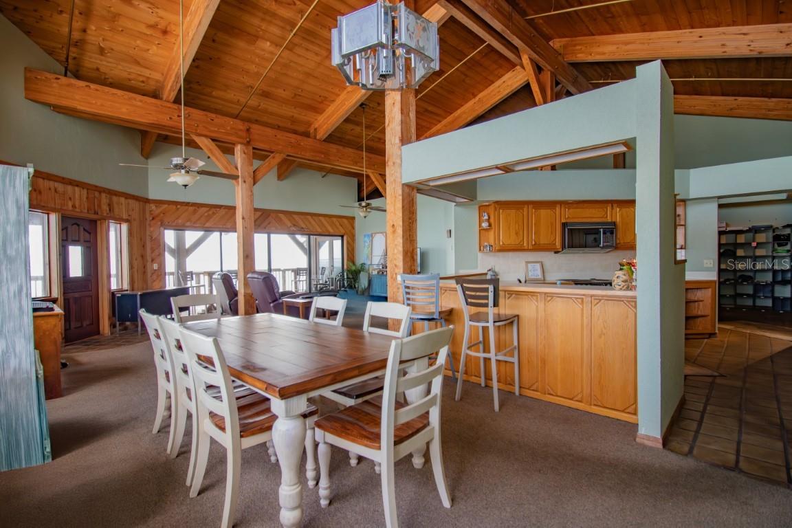 DELESPINE COURTS - Commercial Sale